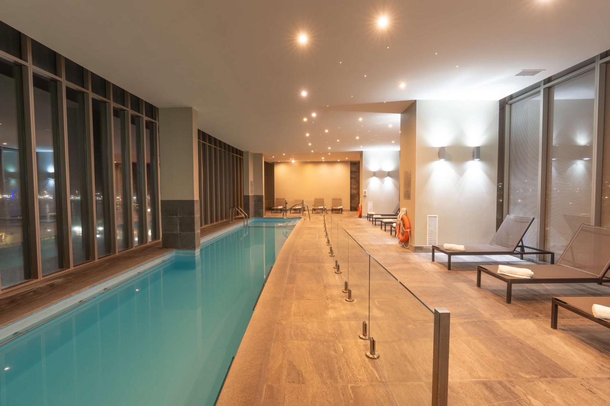 Hilton Garden Inn Икике Экстерьер фото