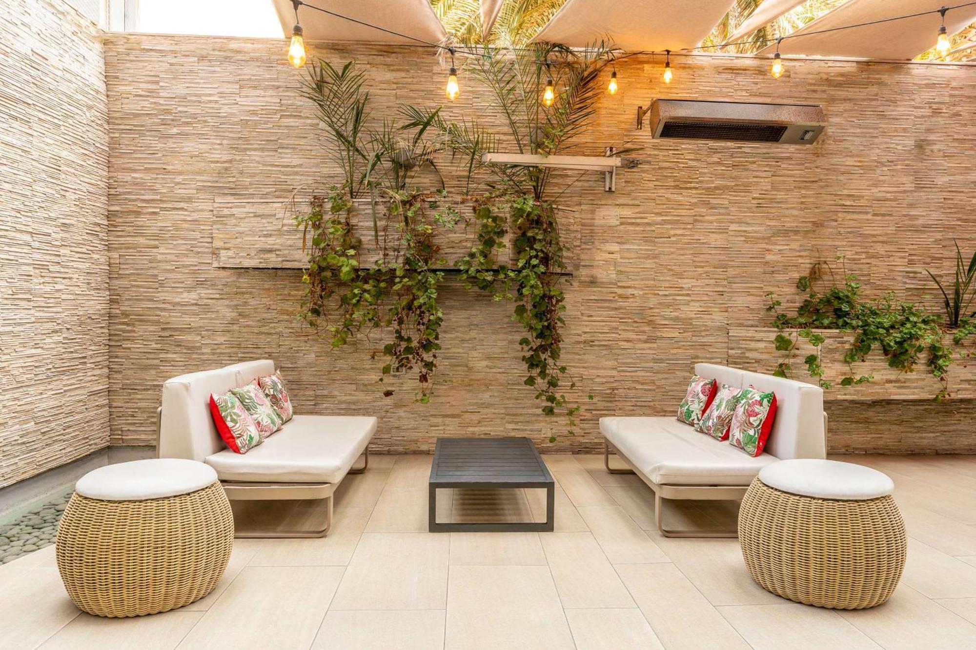 Hilton Garden Inn Икике Экстерьер фото